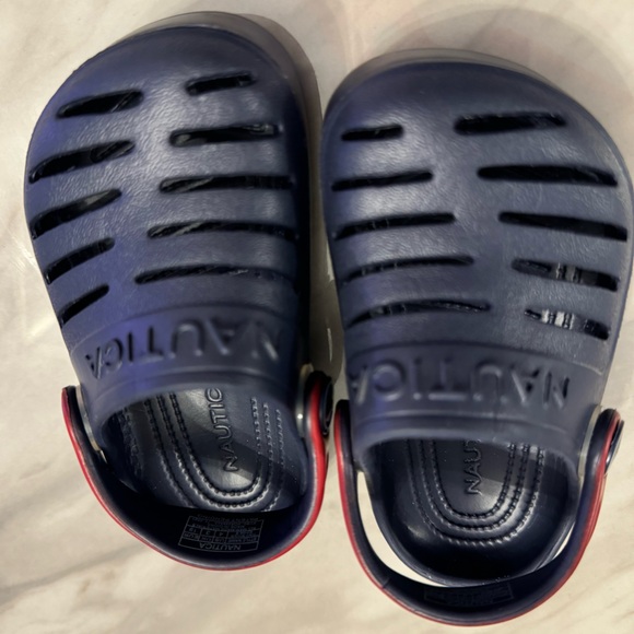Nautica Kids Shoes Size 4T NWOT - Picture 3 of 5